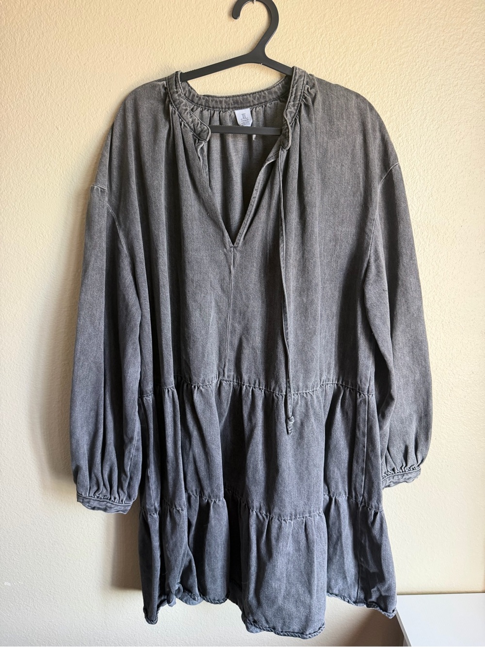 H&M Washed Gray Long Sleeve Midi Dress